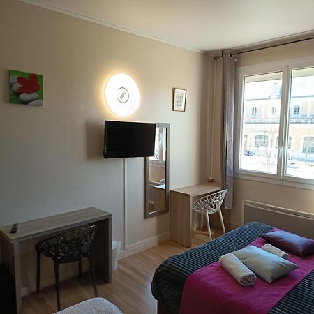 Hotel De La Gare Périgueux Buitenkant foto