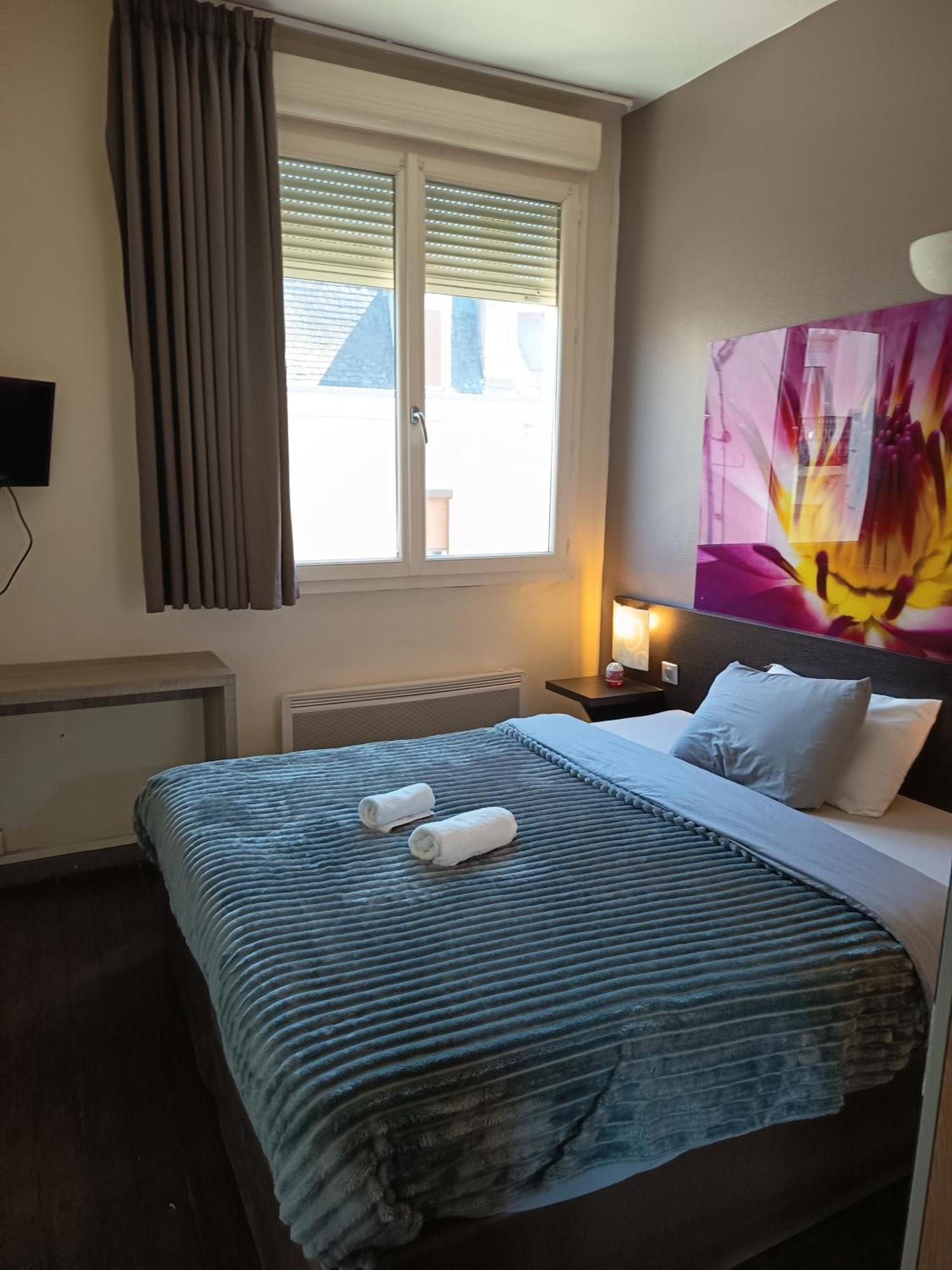 Hotel De La Gare Périgueux Buitenkant foto
